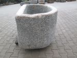 Granitbrunnen halbrund rustikal 136x85x74