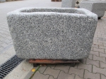 Granitbrunnen rechteckig rustikal 108x68x64