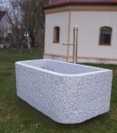 Granitbrunnen / Pflanztrog rechteckig 120x80x70